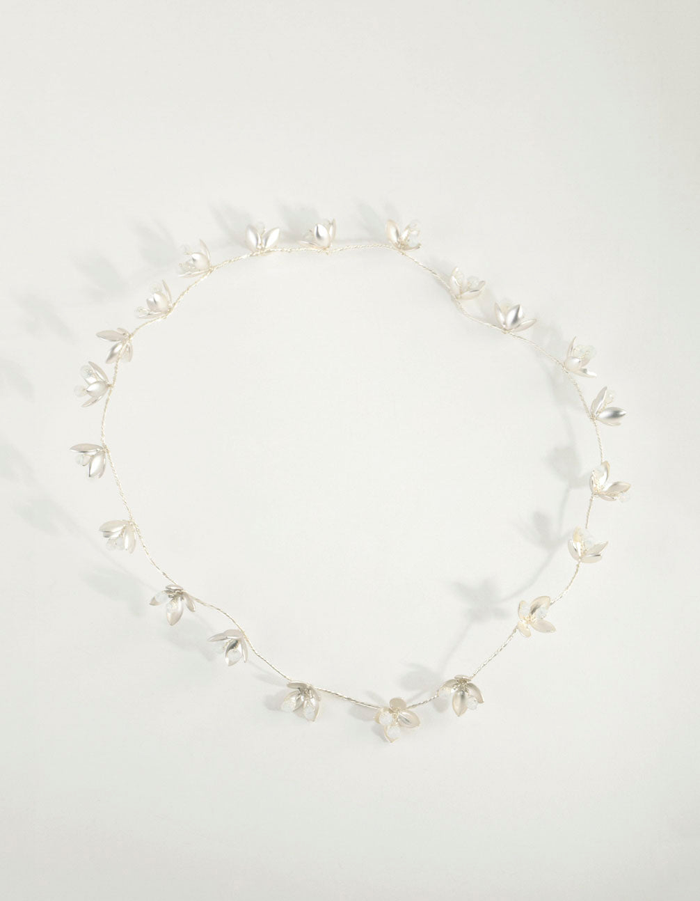 Mixed Flower Detail Dainty Halo