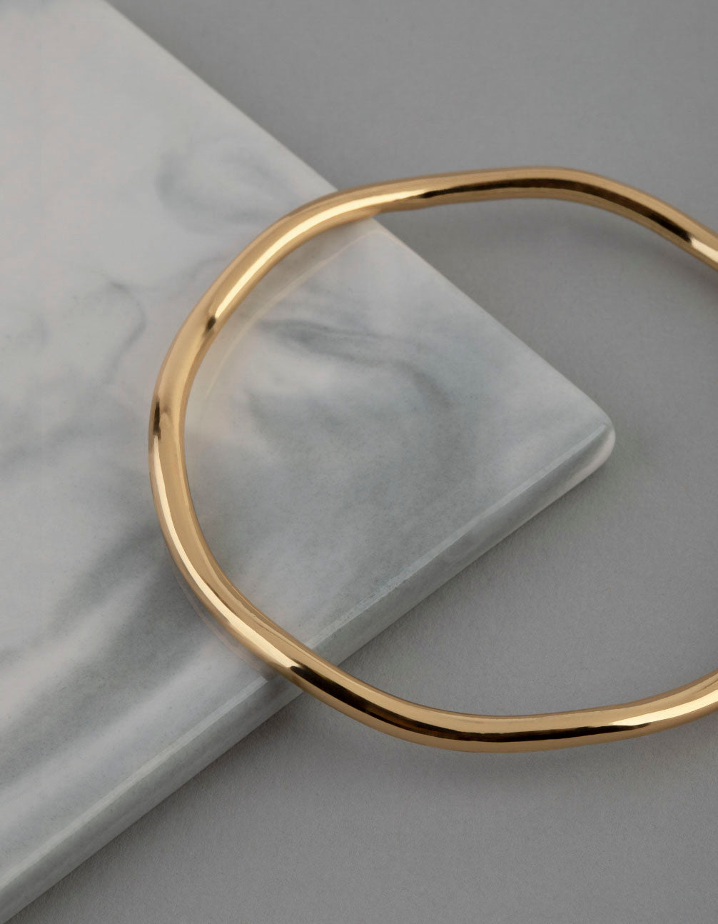 18ct Gold Plated Brass 3.5mm Wavey Bangle
