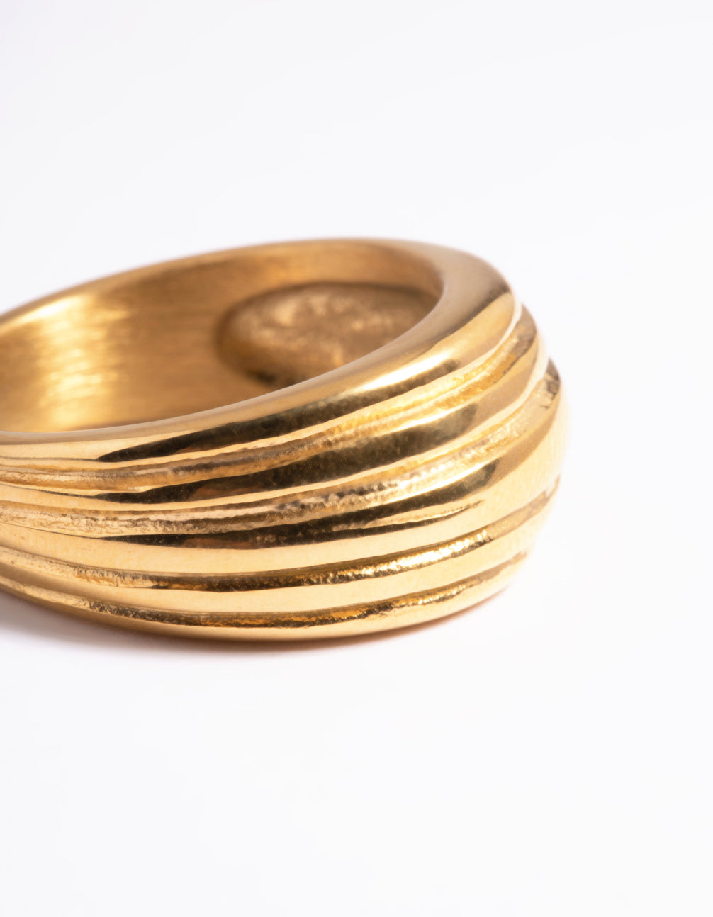 Waterproof Gold Plated Stainless Steel Line Detail Dome Ring