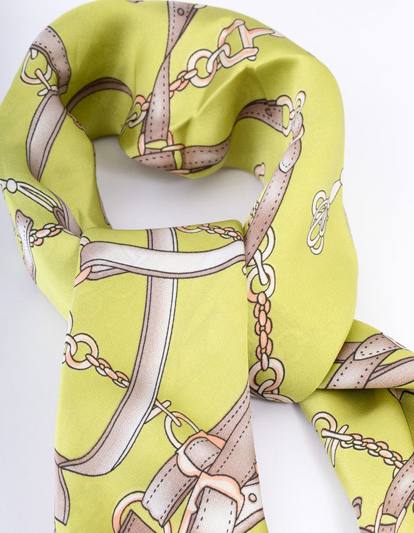 Green Fabric Chain Link Scarf