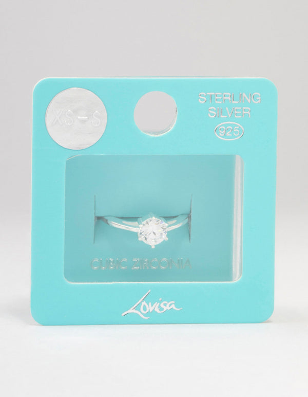 Packaged sterling silver 1 carat cubic zirconia 6 claw ring close up view