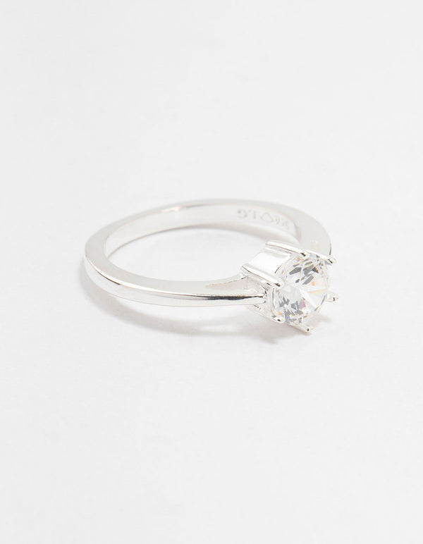 Beautifully crafted sterling silver 1 carat cubic zirconia 6 claw ring front view