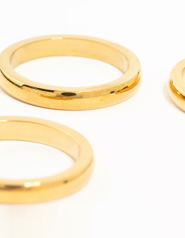 Featuring waterproof gold plated stainless steel band rings in a 3-pack side detail view
