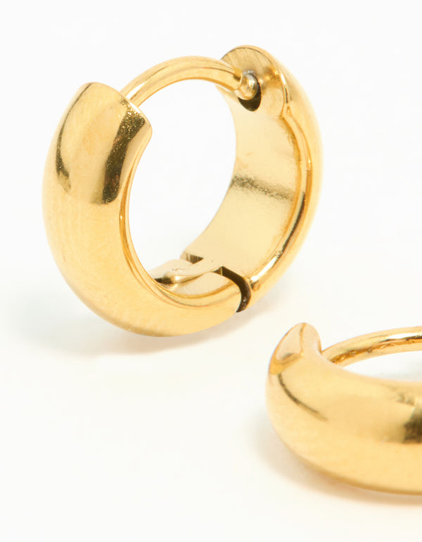 Crafted from waterproof gold plated stainless steel chubby huggie earrings with closure close up view