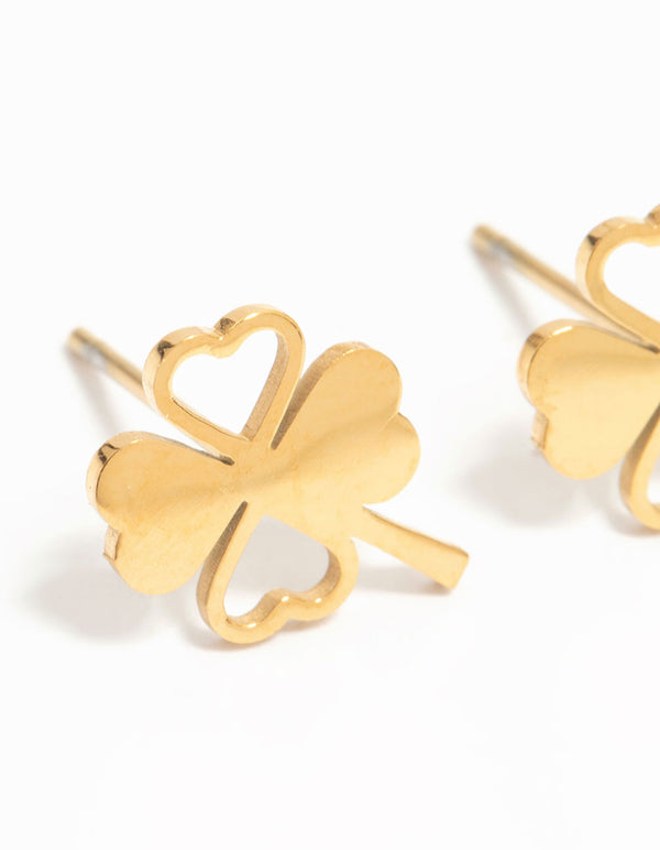 Capturing dainty heart clover stud earrings in waterproof gold plated stainless steel close up view