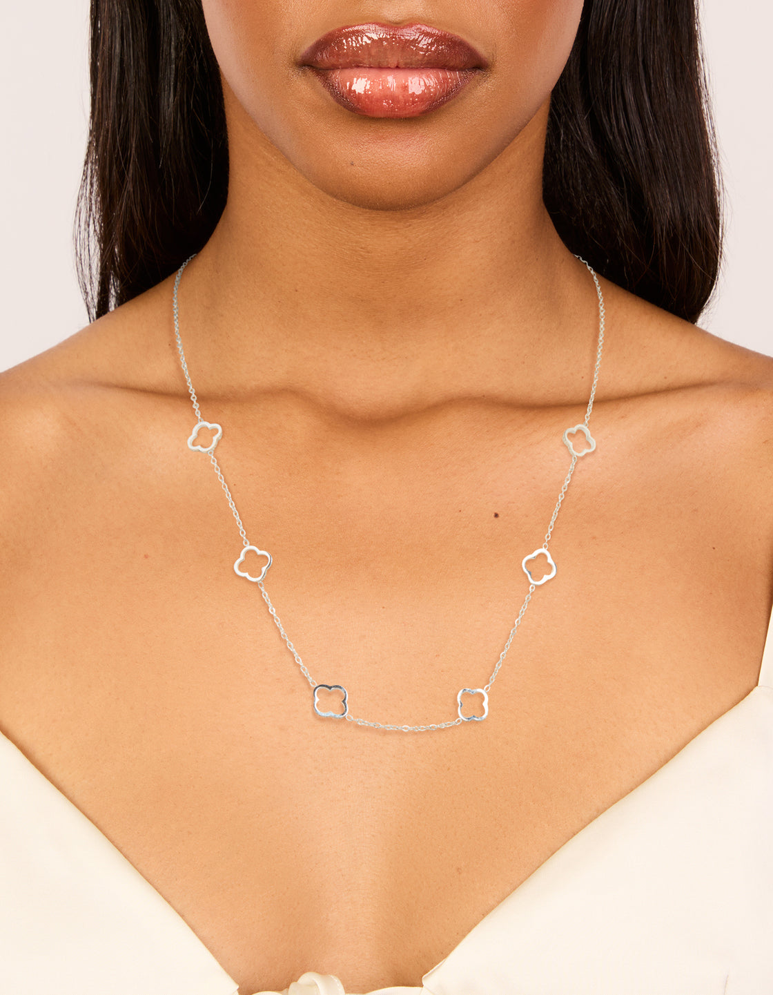 Stainless Steel Diamante Hollow Flower Necklace