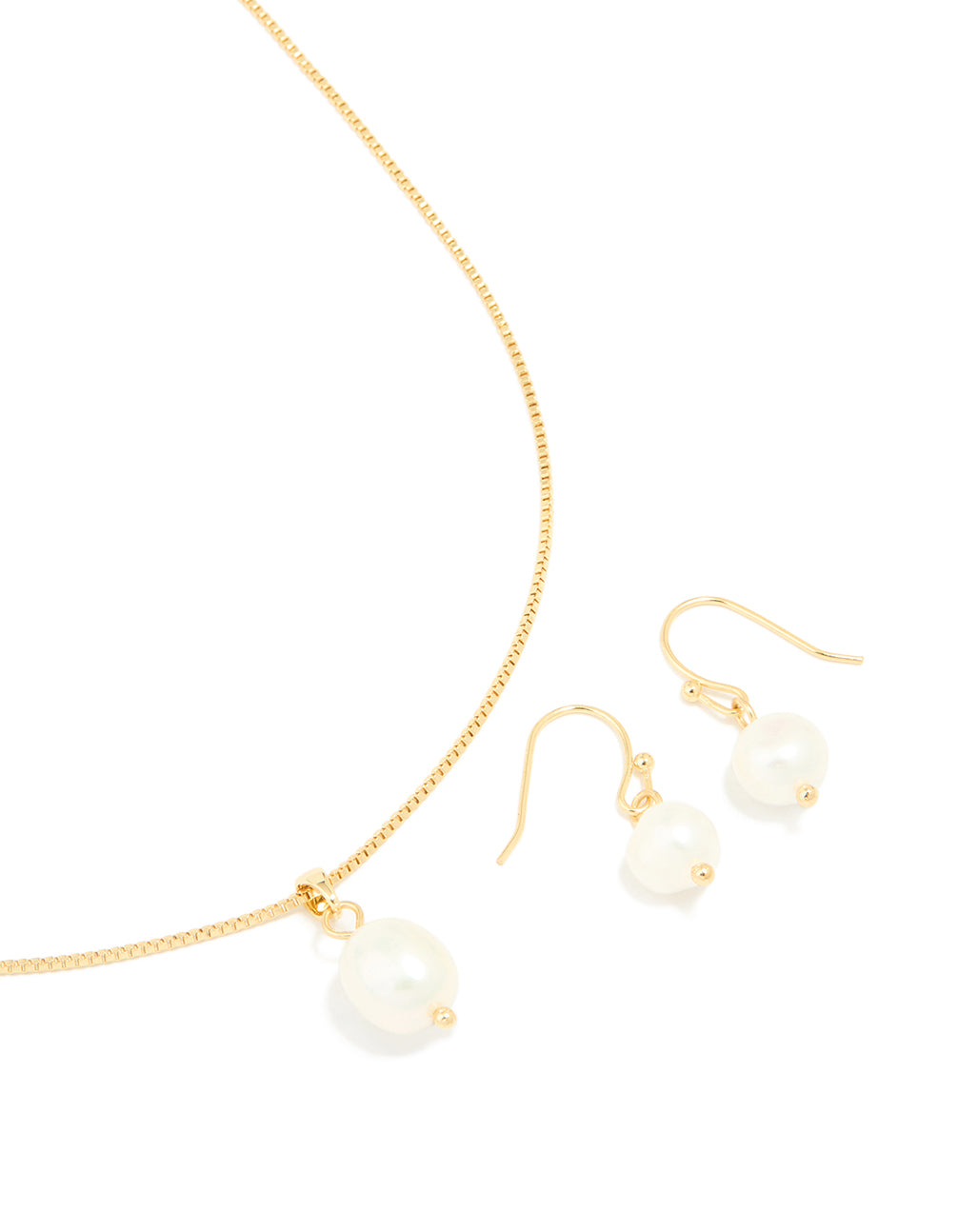 Gold Plated Freshwater Pearl Necklace & Drop Earrings Set