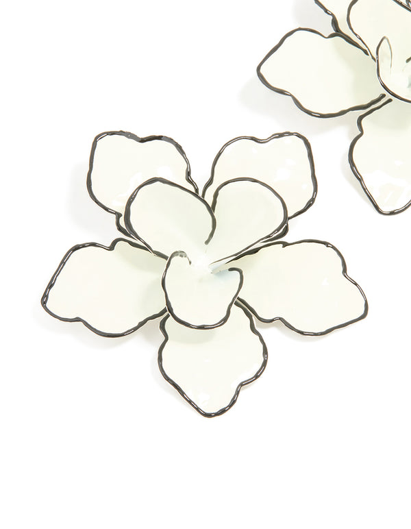Black & White Five Petal Flower Stud Earrings