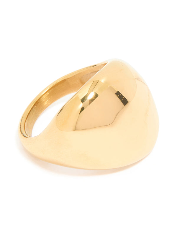 Showcasing a waterproof gold plated smooth pebble ring crafted from stainless steel front view