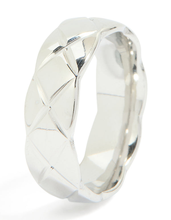 Designed with waterproof stainless steel crosshatch band ring in silver side detail view