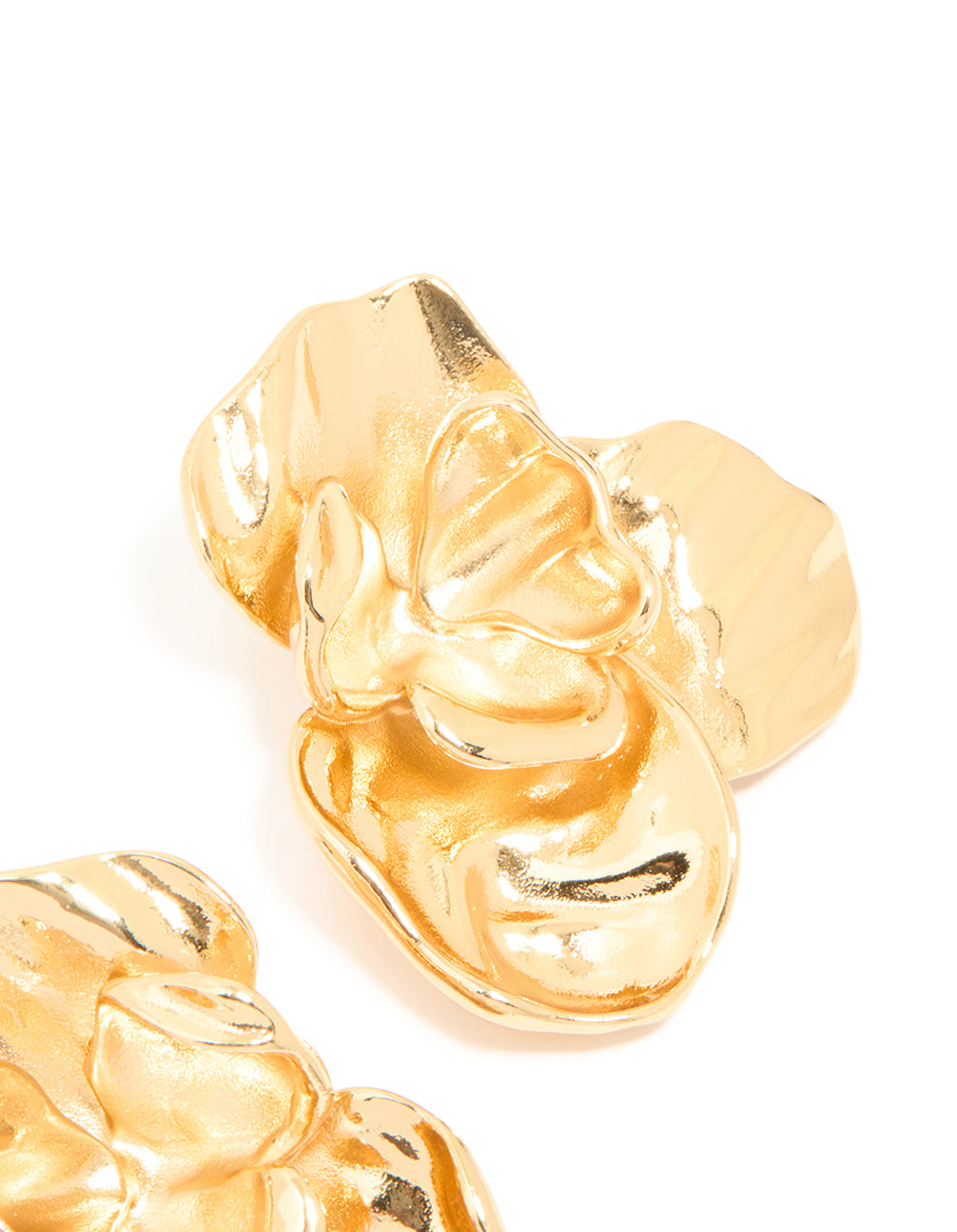Highlighting waterproof gold plated stainless steel statement flower stud earrings in gold post detail view