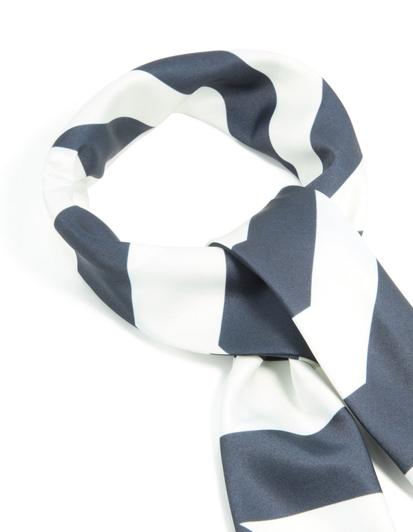 Black & White Fabric Geometric Stripe Scarf