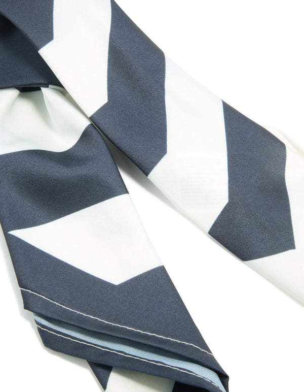 Black & White Fabric Geometric Stripe Scarf