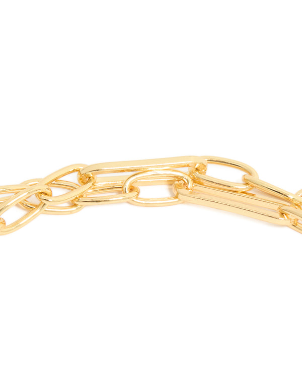 Highlighting gold plated oval toggle clasp chain layered necklace with pendant close up view