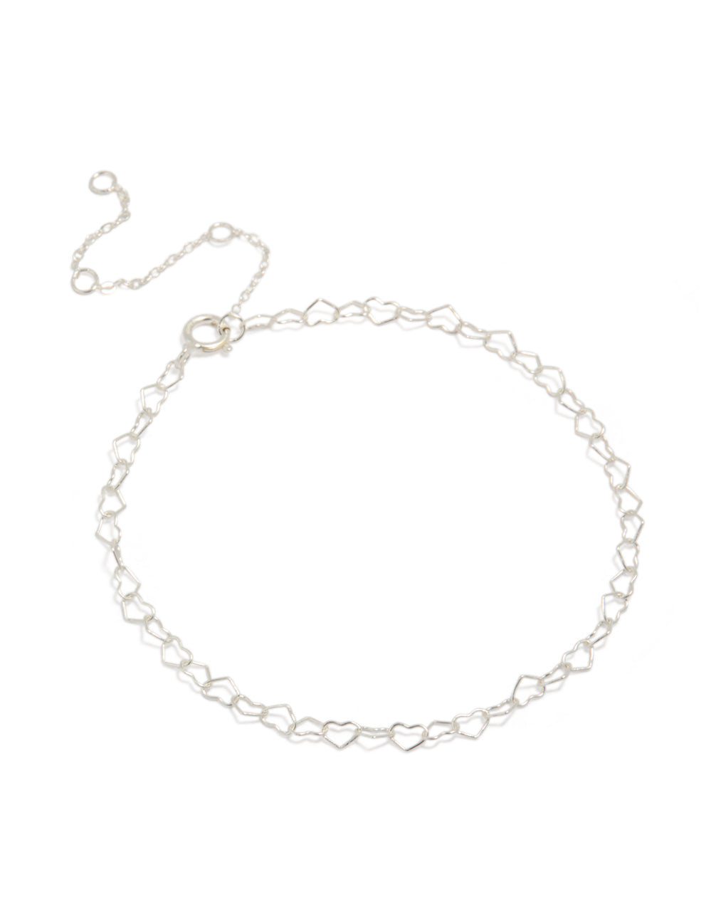Crafted from sterling silver, this heart link bracelet features a delicate front view