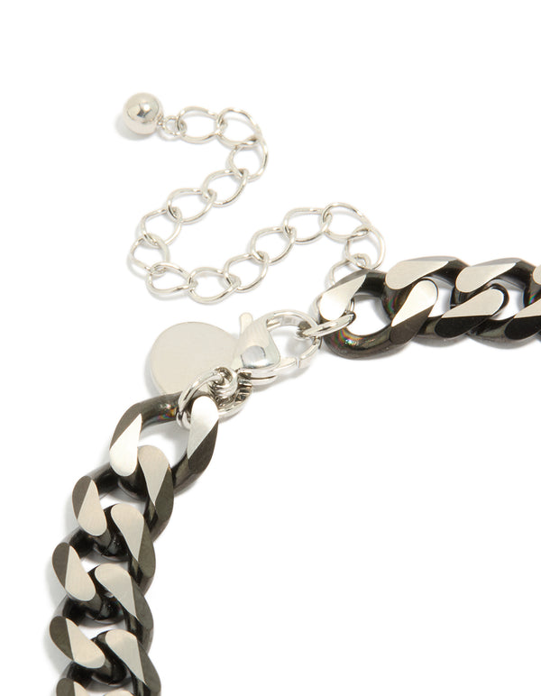 This mens waterproof stainless steel black link chain bracelet in silver closure detail view