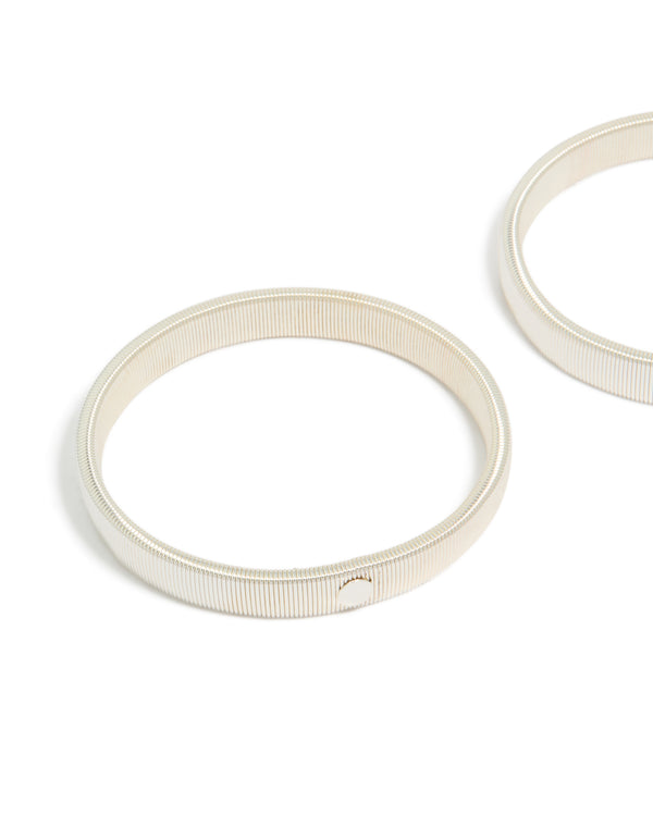 Crafted from silver stretch material, these Sleeve Garters in a 2-pack close up view