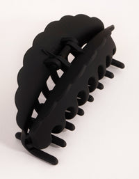 Black Scalloped Edge Claw - link has visual effect only