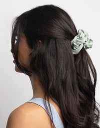 Sage Ribbed Scrunchie - link has visual effect only