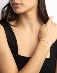 Silver Cubic Zirconia Pear Toggle Bracelet - link has visual effect only