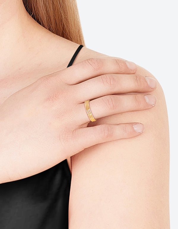 Waterproof Gold Plated Stainless Steel Thin Cubic Zirconia Ring