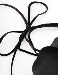 Black Large Flower Choker - link has visual effect only