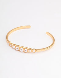 Gold Plated Graduated Pearl Wrist Cuff - link has visual effect only