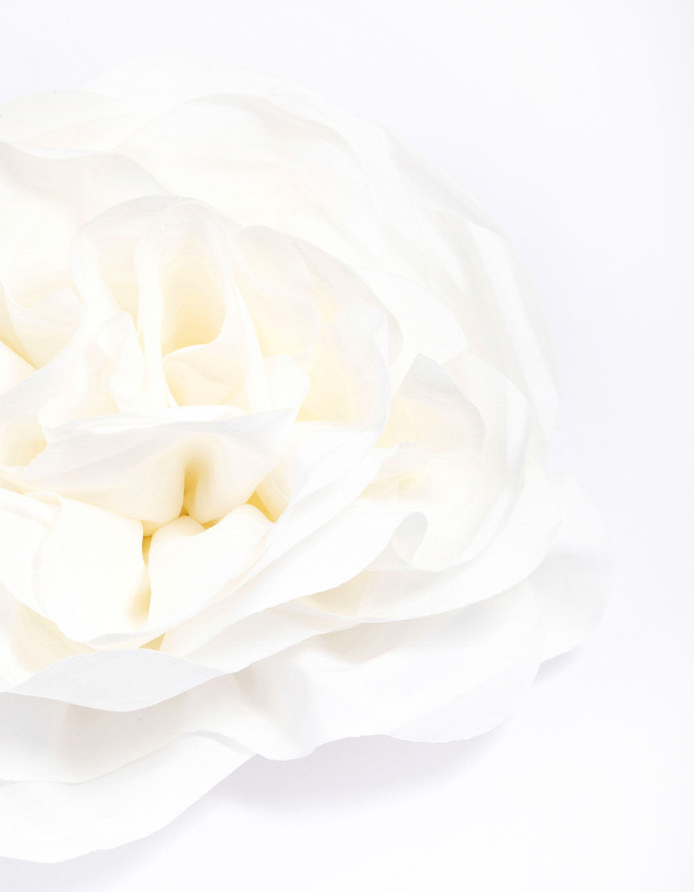 White Fabric Plisse Flower Corsage Clip