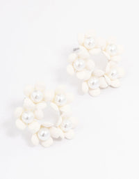 Cream Flower & Pearl Circle Stud Earrings - link has visual effect only