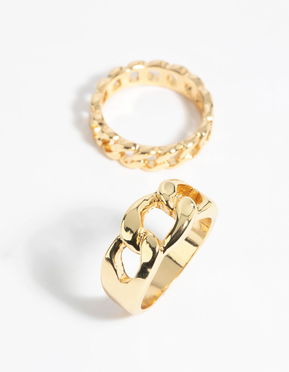 Presenting a gold chain ring stack pack side detail view