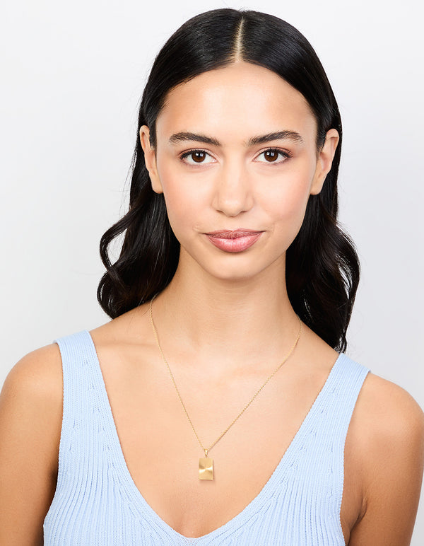 Waterproof Gold Plated Stainless Style Rectangular Ray Pendant Necklace
