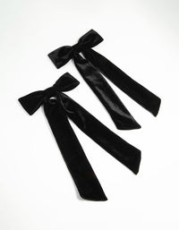 Black Velvet Fabric Large Bows 2-Pack - link has visual effect only