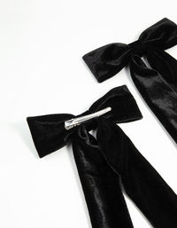 Black Velvet Fabric Large Bows 2-Pack - link has visual effect only