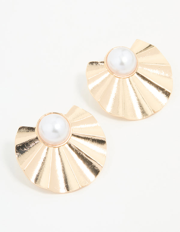 Gold Pearl Wavy Stud Earrings