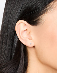 Titanium Cubic Zirconia Half Carat Flat Back Studs 2-Pack - link has visual effect only