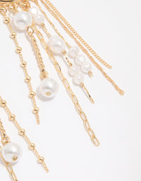 Gold Chain & Pearl Huggie Earrings - link has visual effect only
