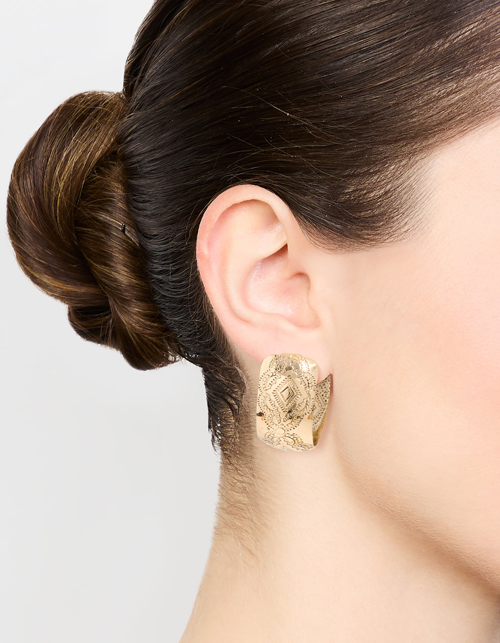 Antique Gold Pattern Wide Hoop Earrings