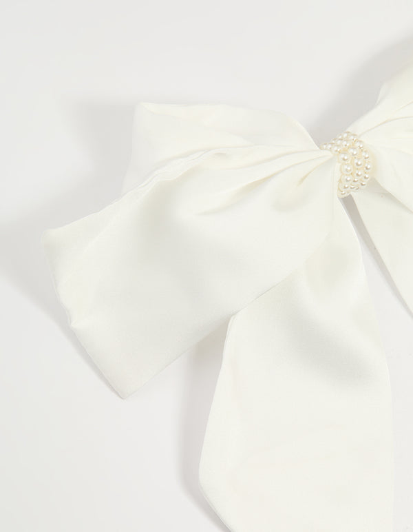 White Layered Pearl Bow Hair Clip