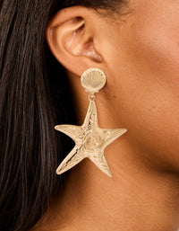 Gold Starfish & Shell Stud Earrings - link has visual effect only