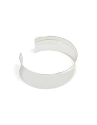 Silver Flat Wide Wrist Cuff - link has visual effect only