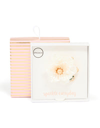 Gold Acrylic White Flower Brooch - link has visual effect only