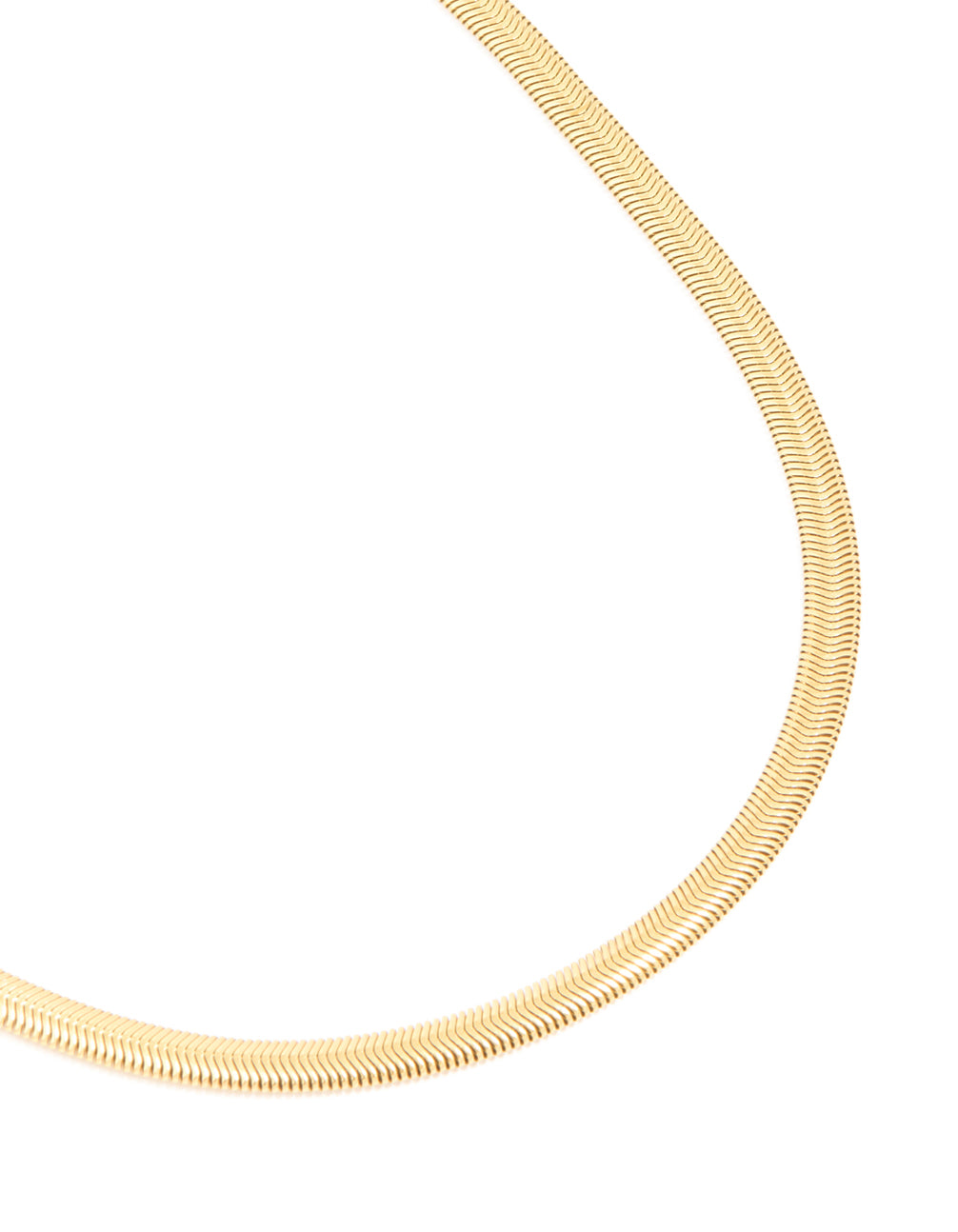 Discover this waterproof chain necklace crafted from gold plated stainless steel with flat detail close up view