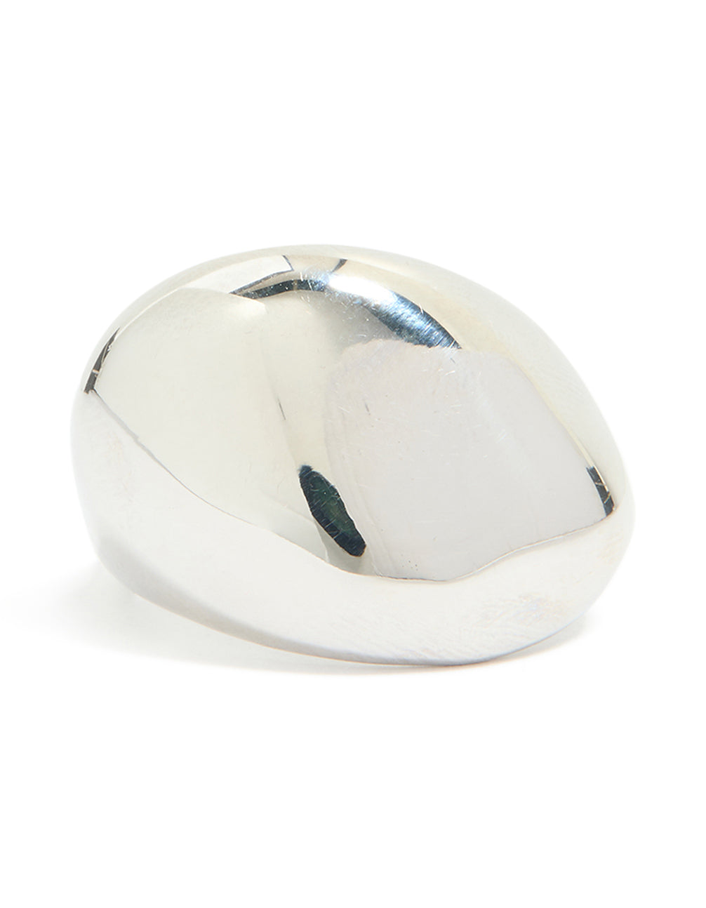 A waterproof stainless steel smooth pebble ring in silver close up view