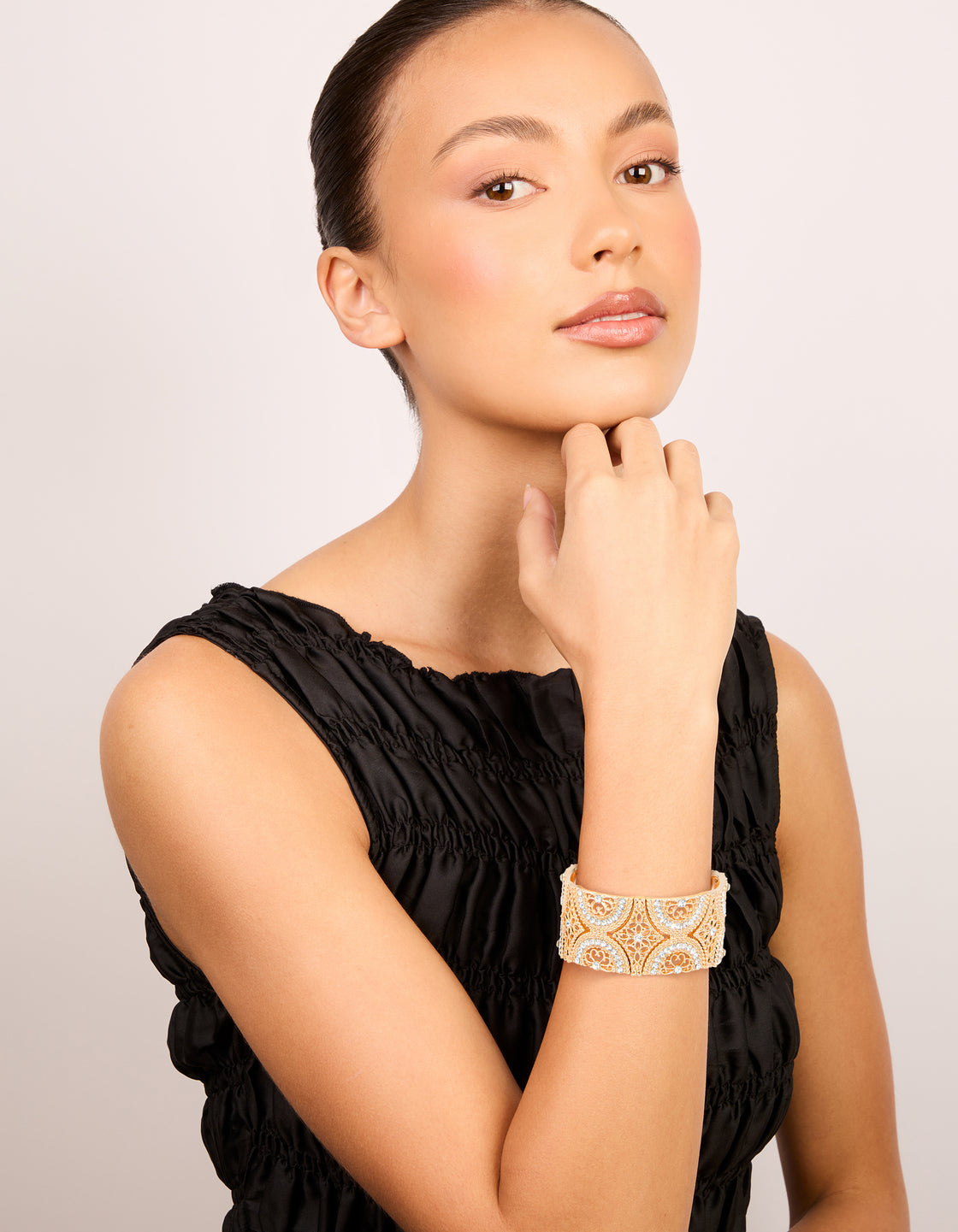 Gold Diamante Filigree Stretch Bracelet