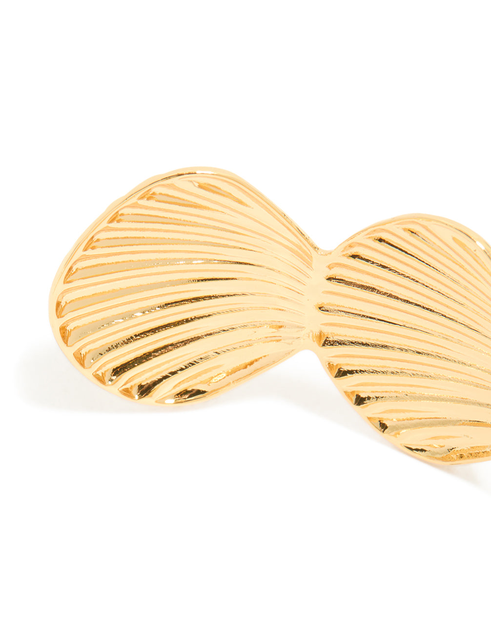 Designed with gold plated shell statement wrist cuff featuring ocean-inspired chunky bracelet closure detail view