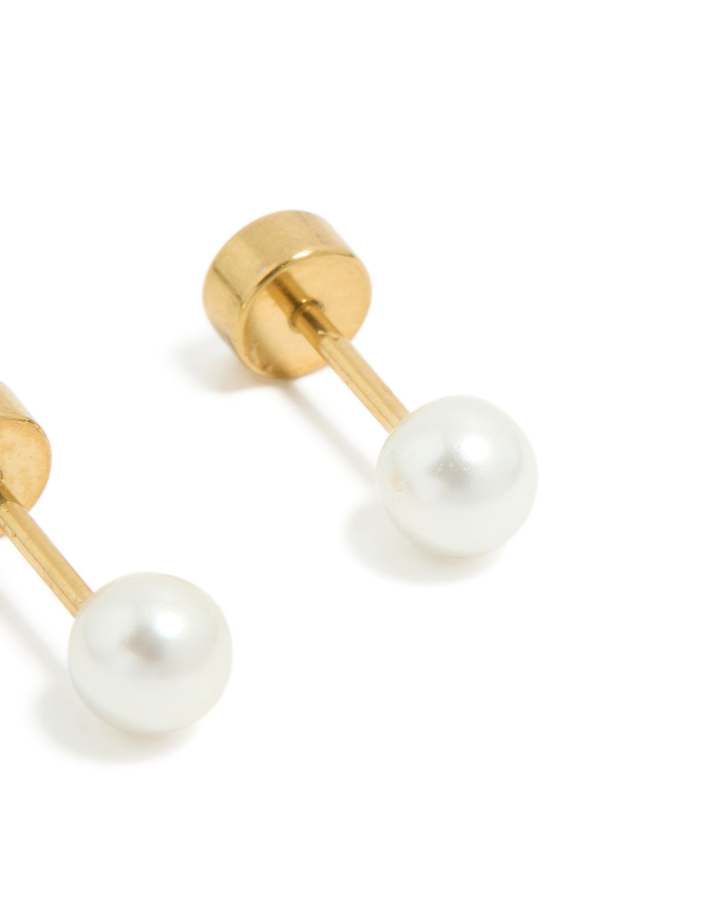 Designed with white pearl and gold surgical steel flat back closure post detail view