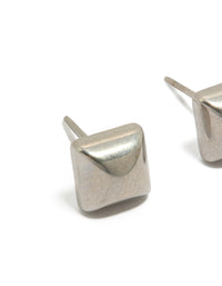 Mens Waterproof Stainless Steel Studded Earrings - link has visual effect only