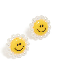 White and Yellow Acrylic Flower Smiley Face Stud Earrings - link has visual effect only