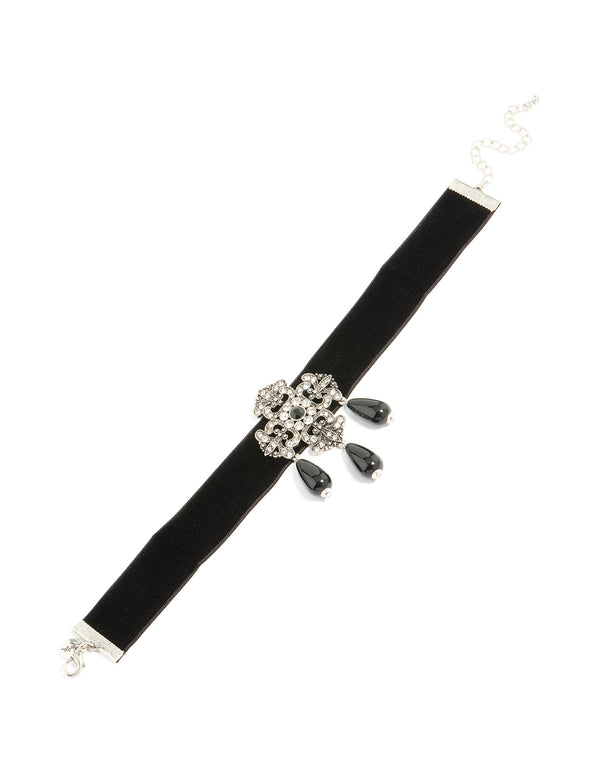 Crafted with diamante art deco design featuring charm beads in statement style choker necklace front view