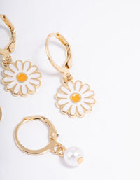 Gold Pearl & Daisy Earrings Pack - link has visual effect only